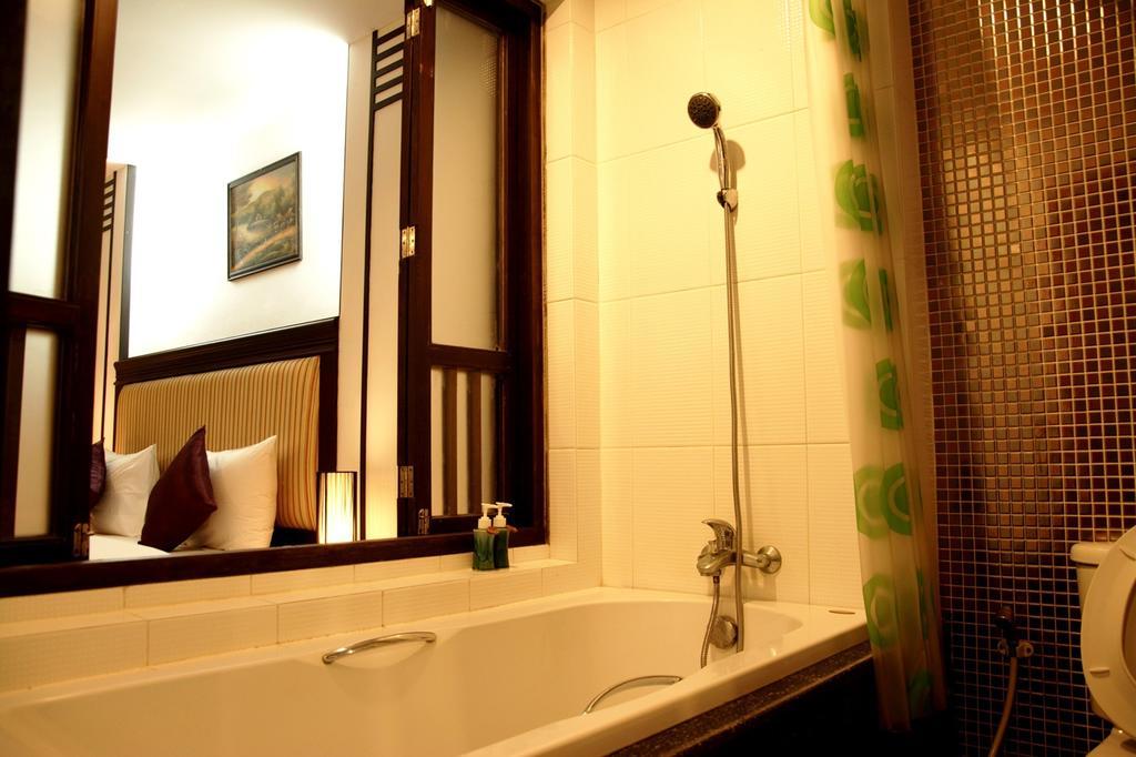 Washington Residence Phuket Szoba fotó